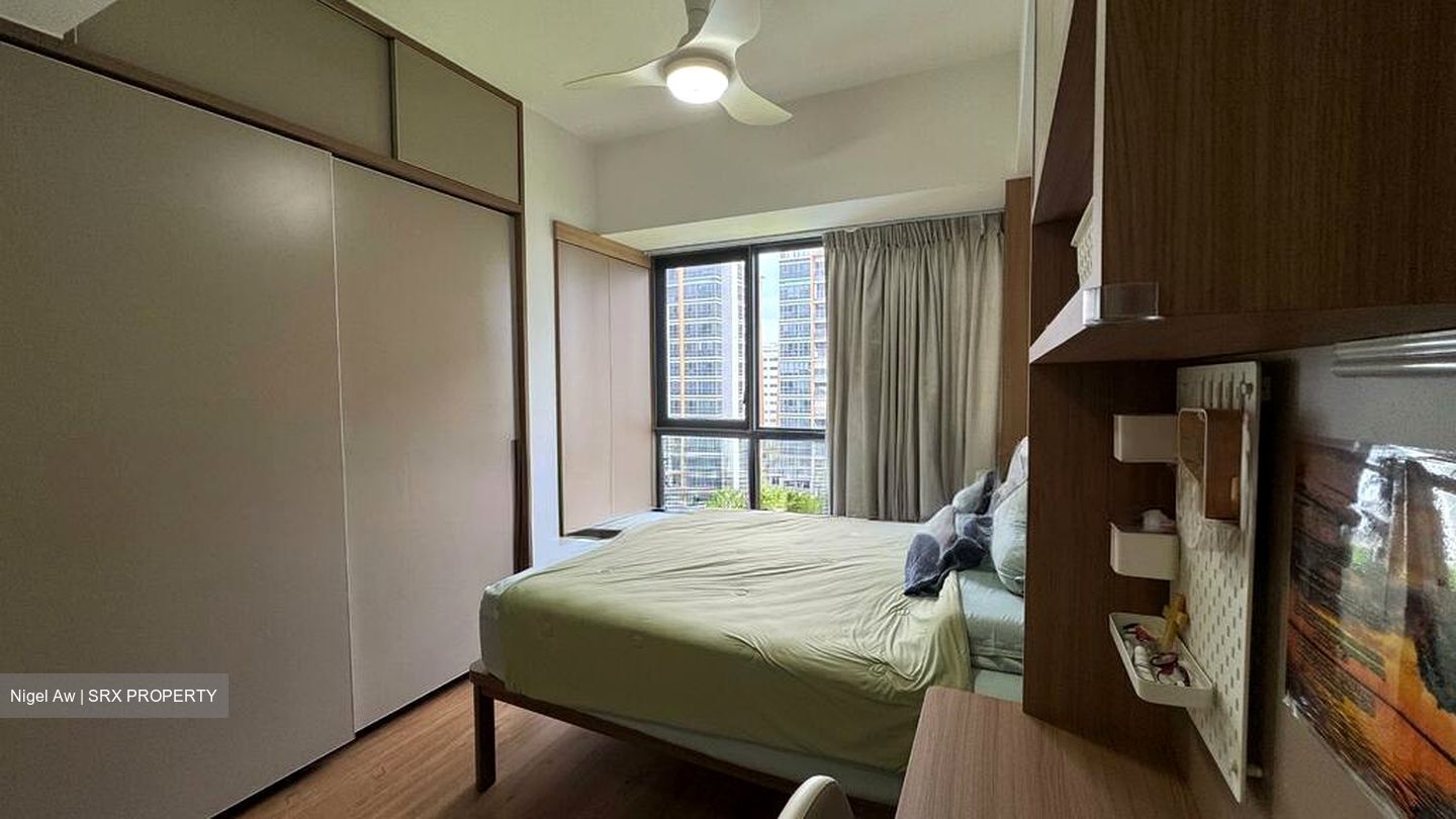 Pasir Ris Central Residences (D18), Condominium #497837501